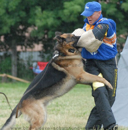 Protection Bite Sleeve similar to Schweikert Sleeve 5980