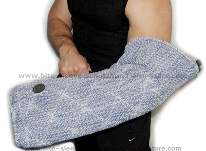 Puppy sleeve made of strong yet safe for your dog french linen